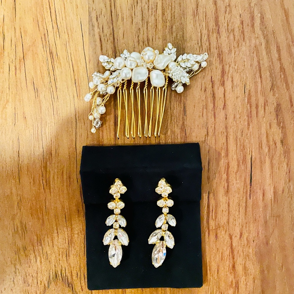 Anthropologie wedding earrings and hair clip